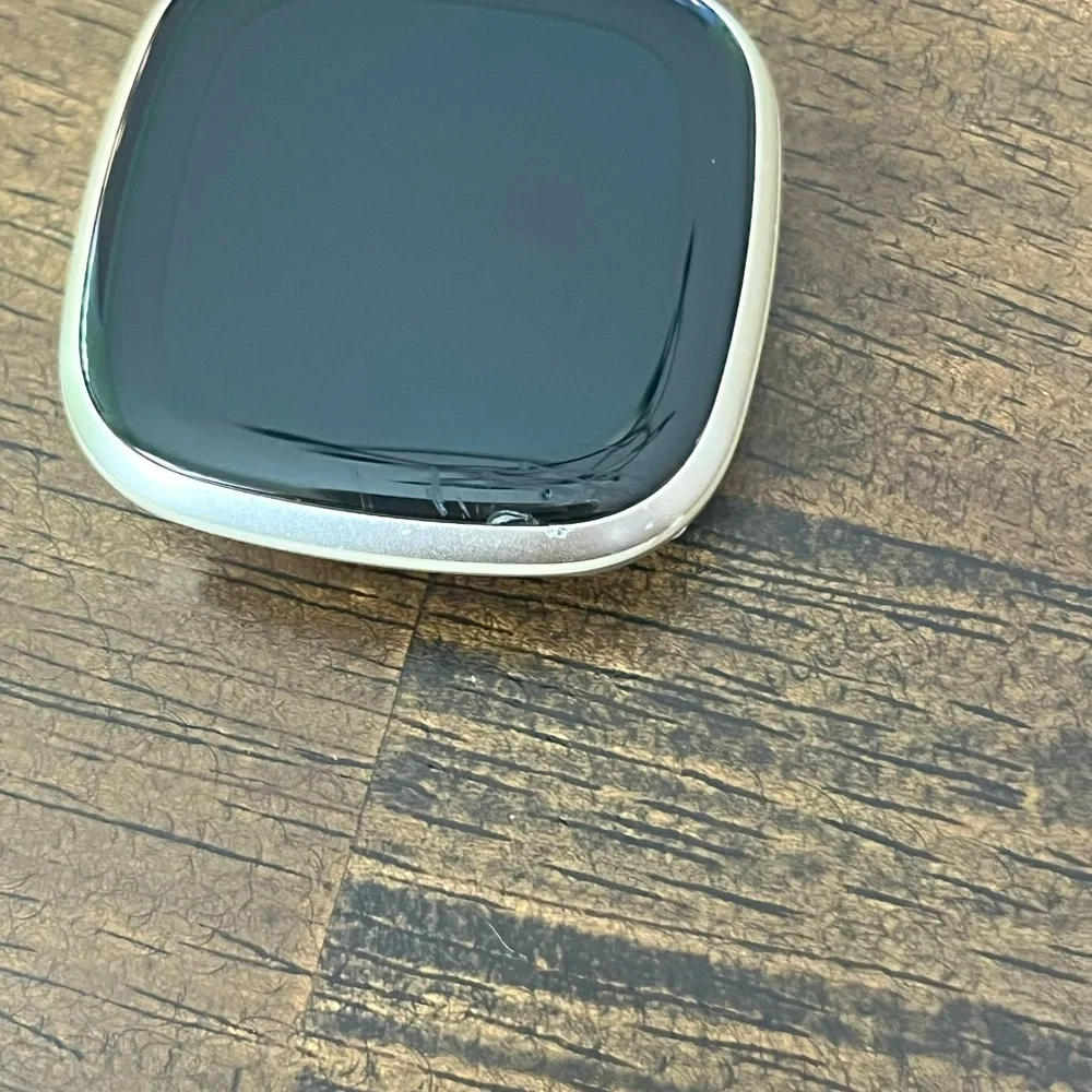 Smart Wearable Device - Silver